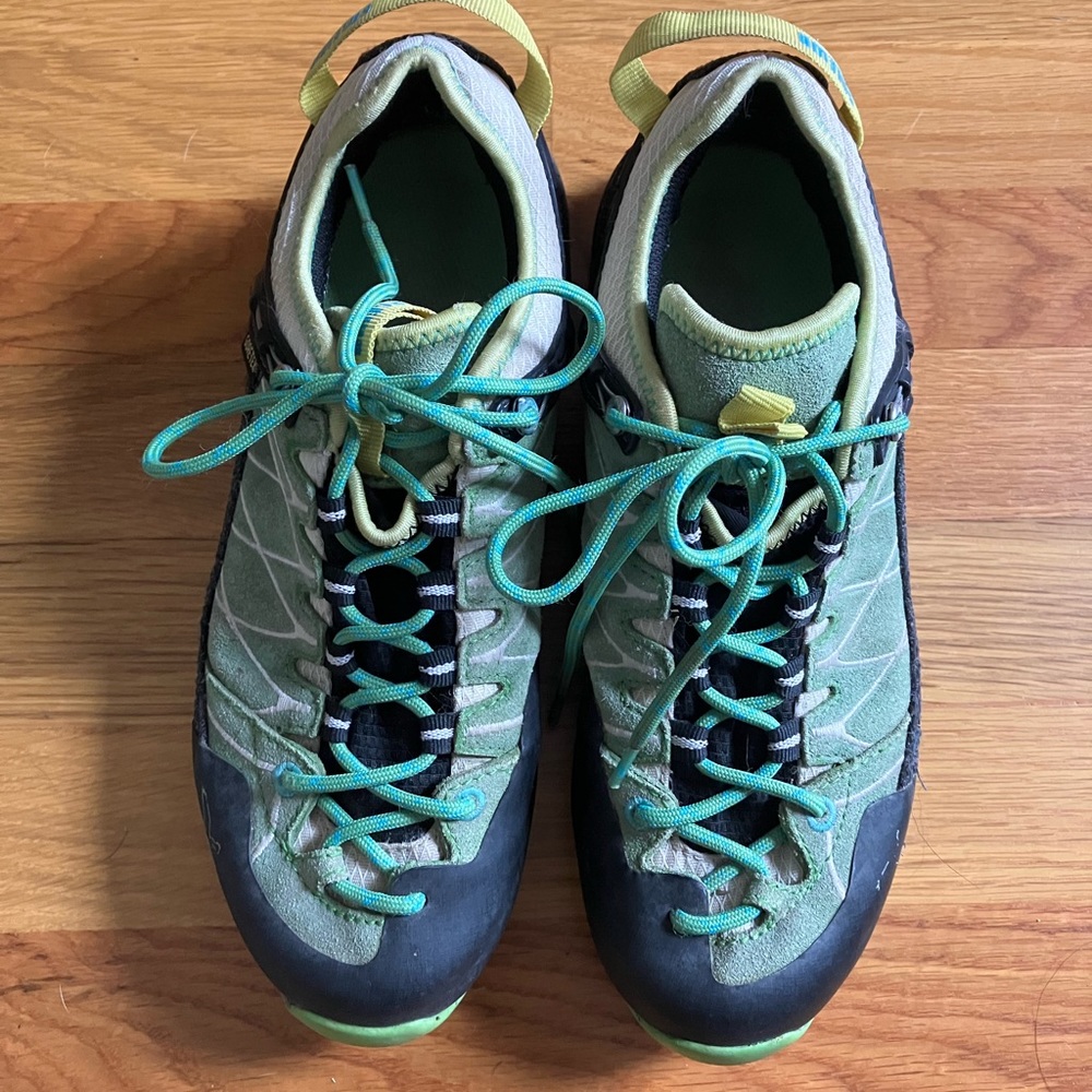 Salewa Women’s Approach Shoes | Waterproof Vibram | Hiking Scrambling | Size 7